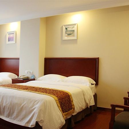 Greentree Inn Jiangxi Fuzhou Gandong Bridge Express Hotel Екстериор снимка