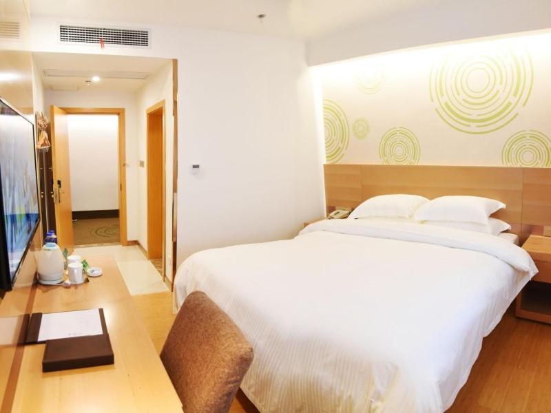 Greentree Inn Jiangxi Fuzhou Gandong Bridge Express Hotel Екстериор снимка