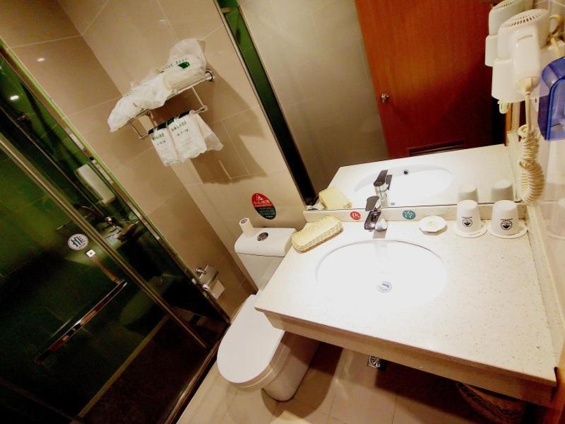 Greentree Inn Jiangxi Fuzhou Gandong Bridge Express Hotel Екстериор снимка