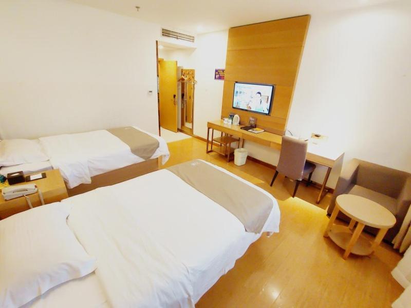Greentree Inn Jiangxi Fuzhou Gandong Bridge Express Hotel Екстериор снимка