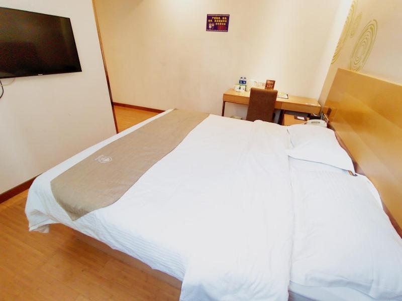 Greentree Inn Jiangxi Fuzhou Gandong Bridge Express Hotel Екстериор снимка