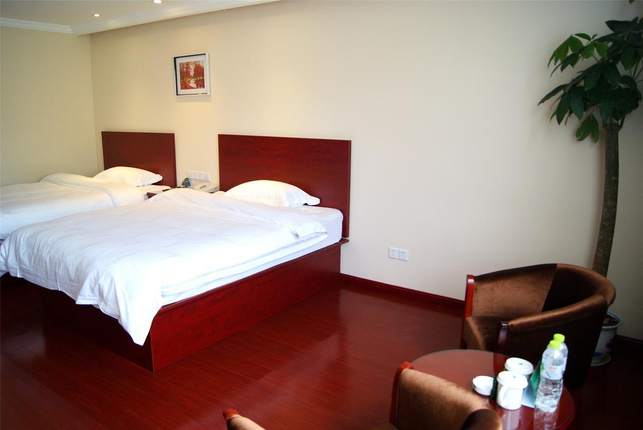 Greentree Inn Jiangxi Fuzhou Gandong Bridge Express Hotel Екстериор снимка